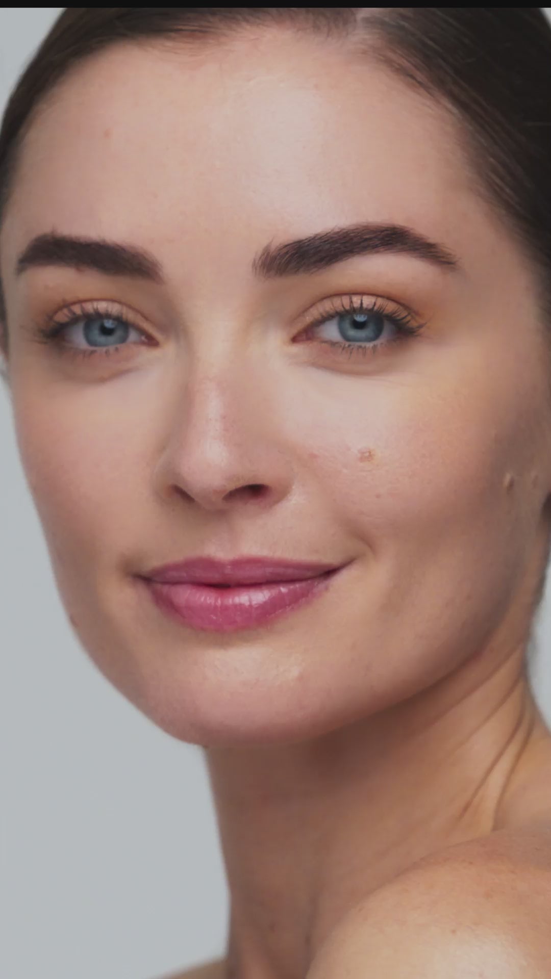 Skintuition Fond de teint liquide SPF30 innovation Jane Iredale Alice Gauthier